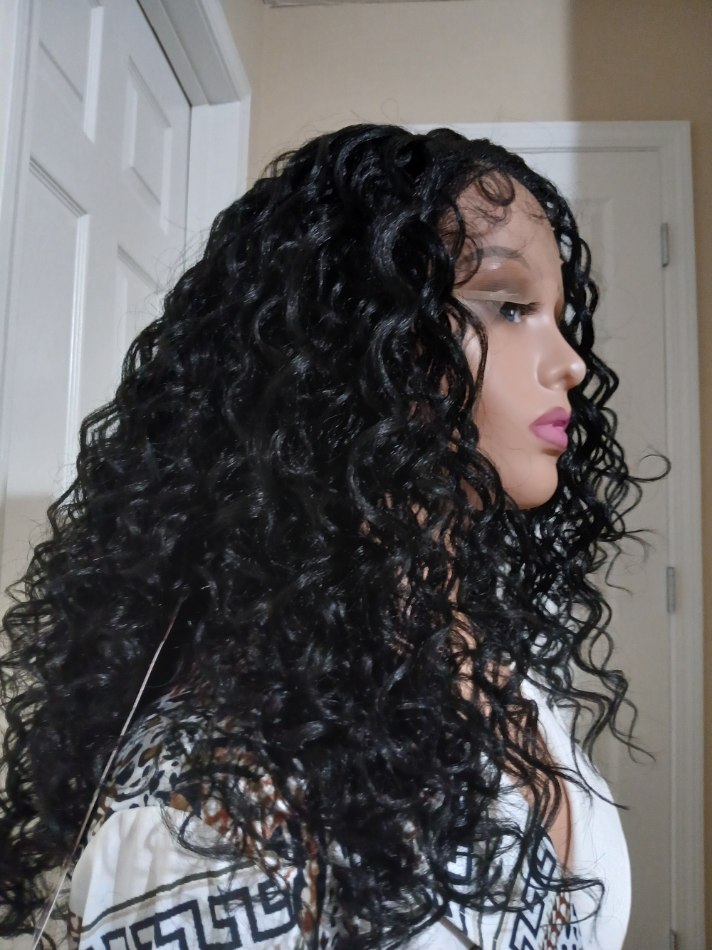 Boss Lace Premium Synthetic Wig. Color: 1 Black